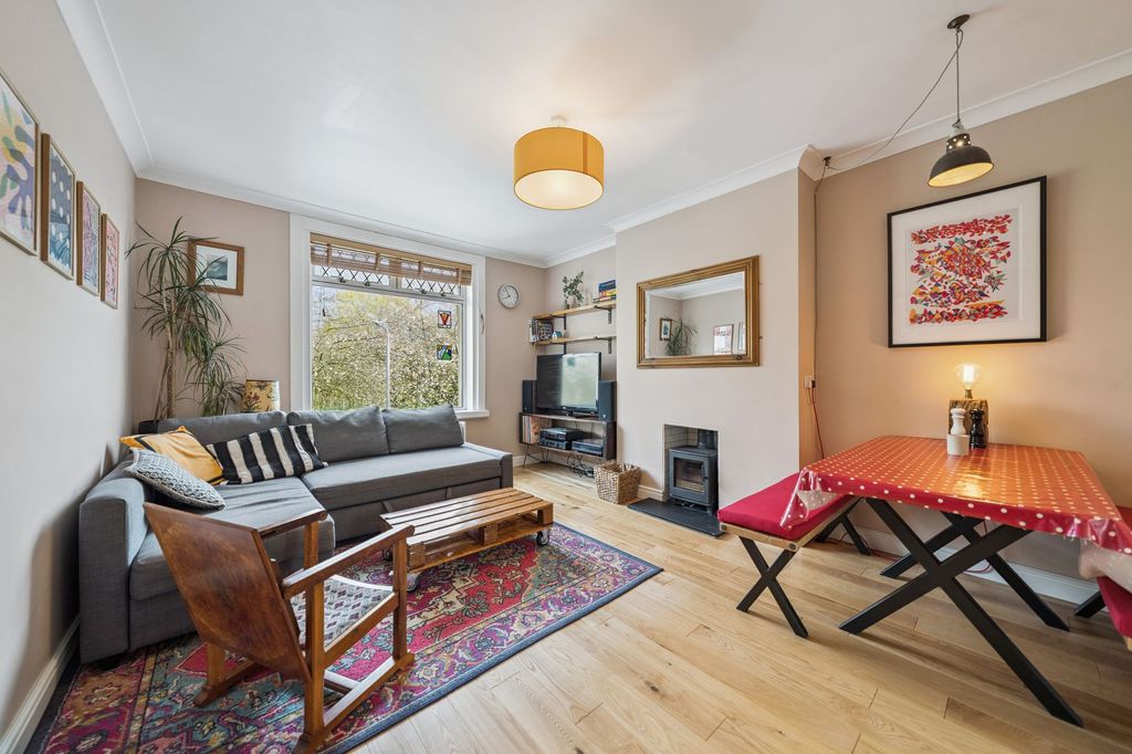 Property photo 1 of 21