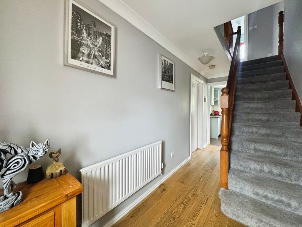 Property photo 3 of 46 5168123