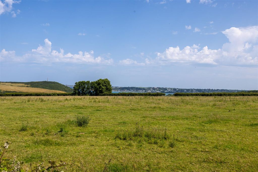 Property photo 3 of 20 Treveore_007.Jpg