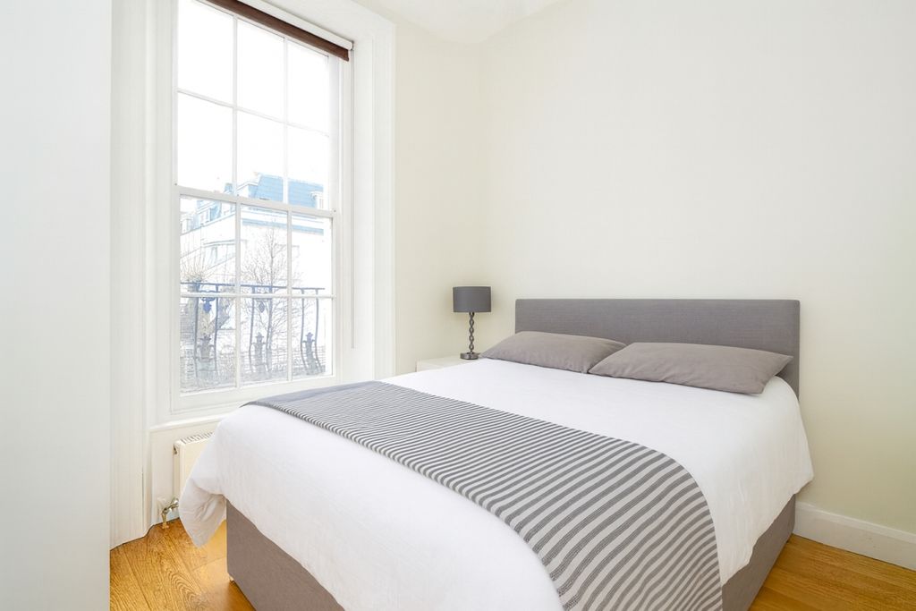 Property photo 3 of 6 4.44