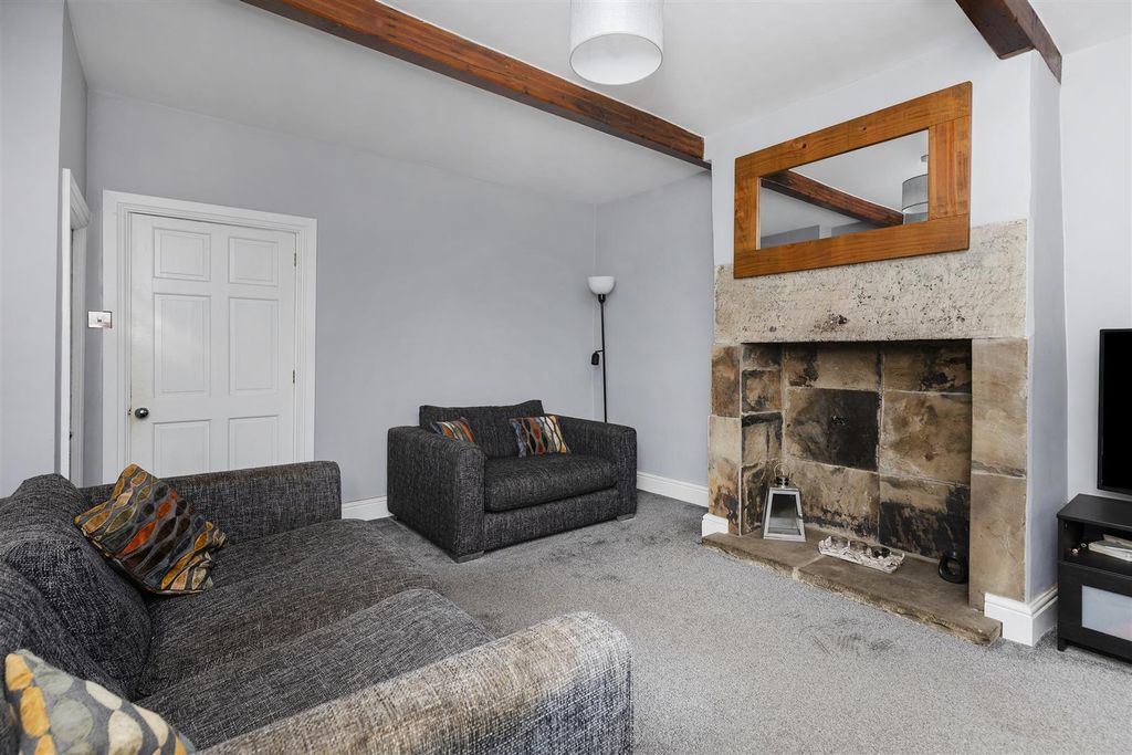 Property photo 3 of 26