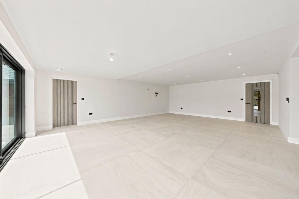 Additional image 7 of 4 bed detached house for saleHigh View Avenue, Keyworth NG12