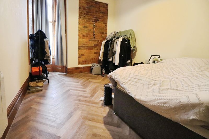 Property photo 1 of 5 Photo 4