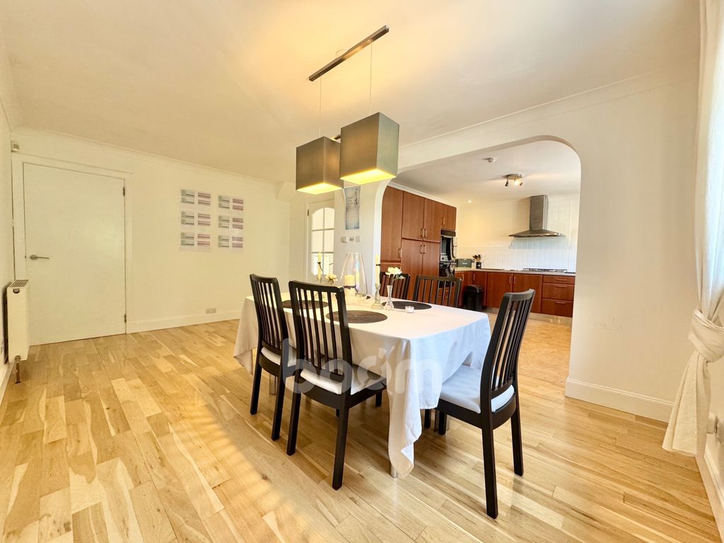 Property photo 3 of 45 Eglinton Street, Beith Dining Room Pic