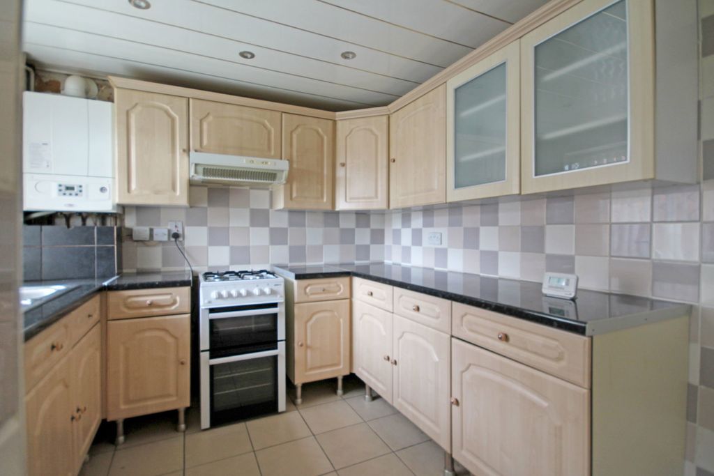 Property photo 2 of 22