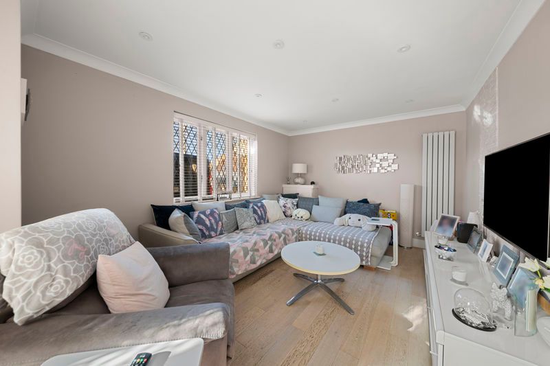 Property photo 2 of 22 Photo 16