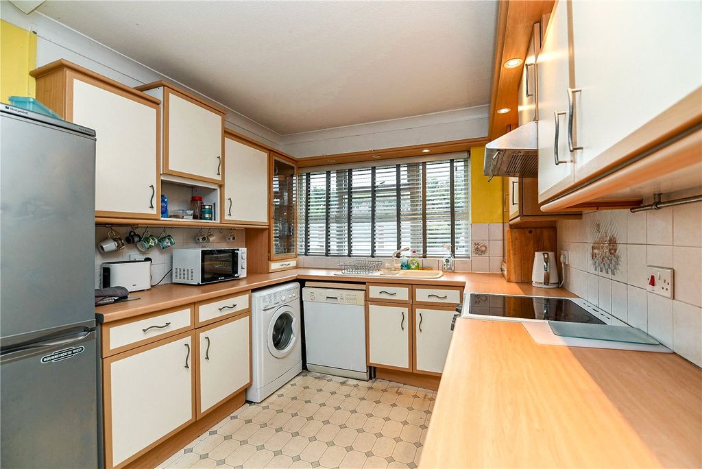 Property photo 3 of 15 Picture No. 04