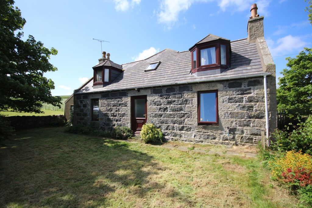 Property photo 1 of 27 External