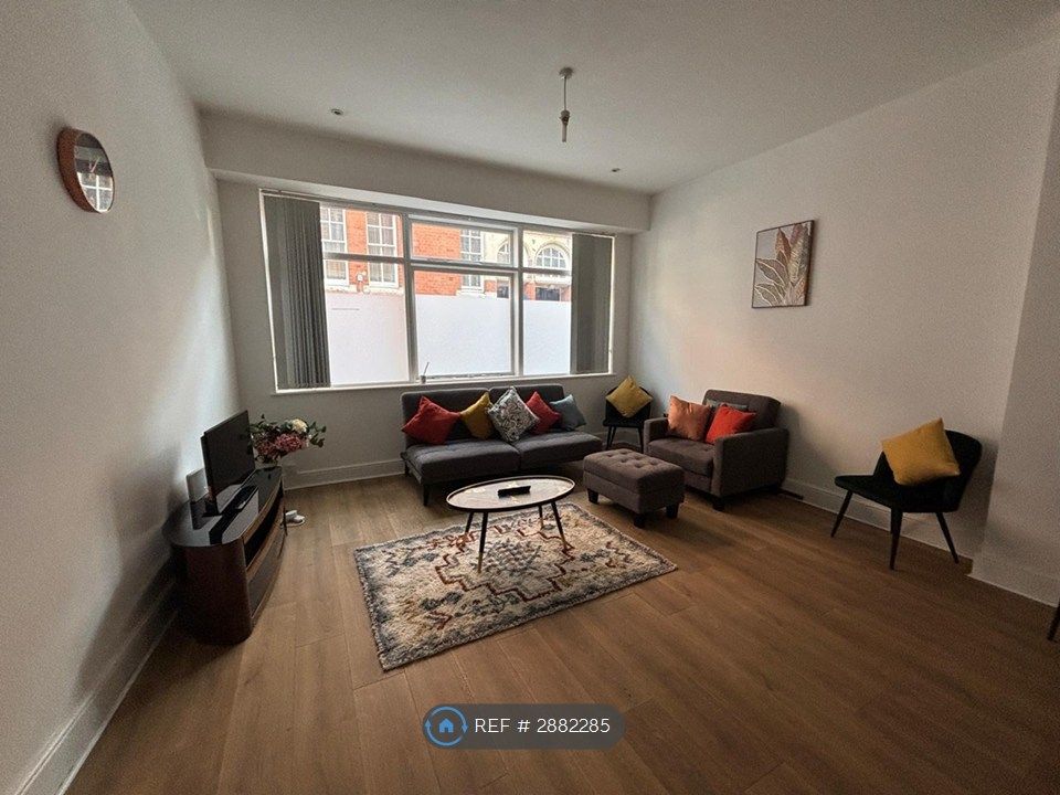 Property photo 2 of 7