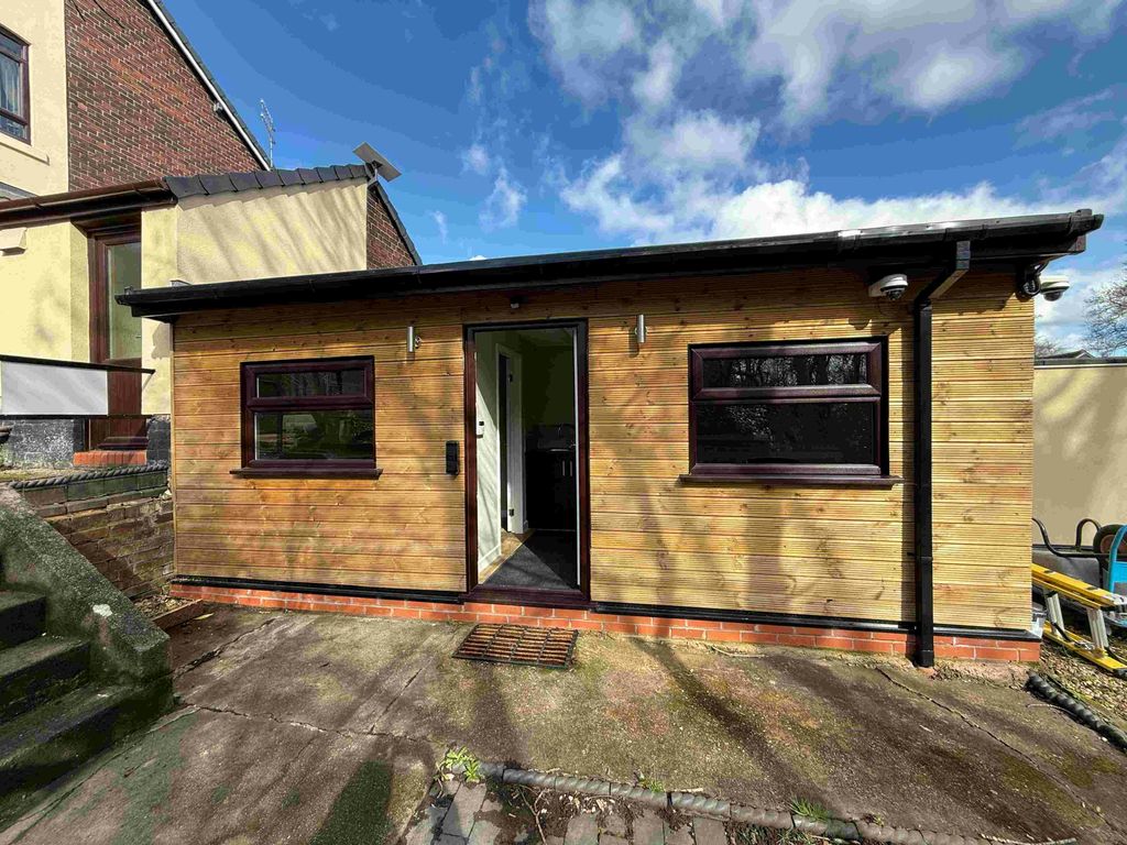 Property photo 2 of 18 Img_3169.Jpg