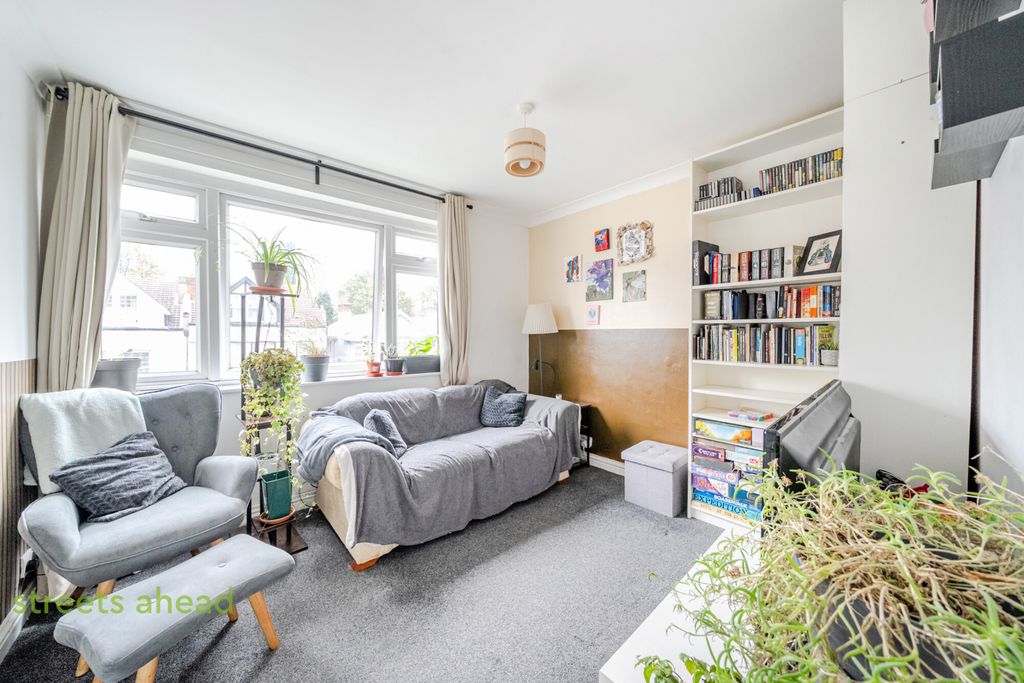 Property photo 1 of 15 71A7931c-c2d3-4E1...