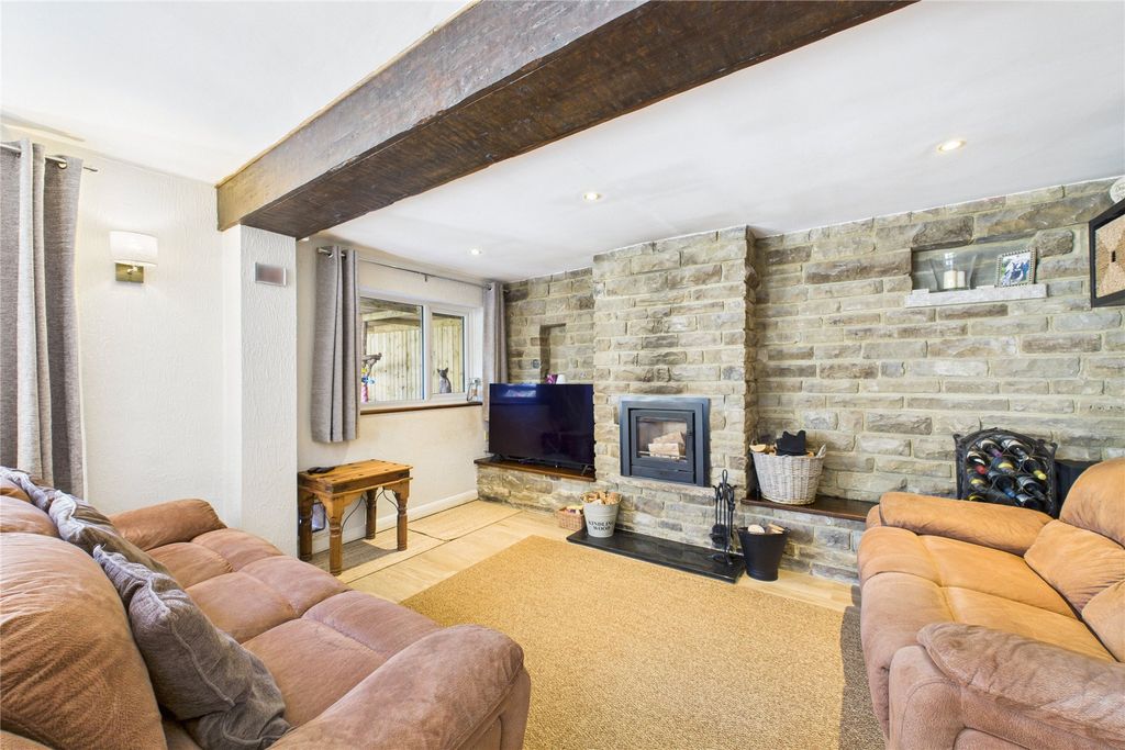 Property photo 2 of 9 Picture No. 31