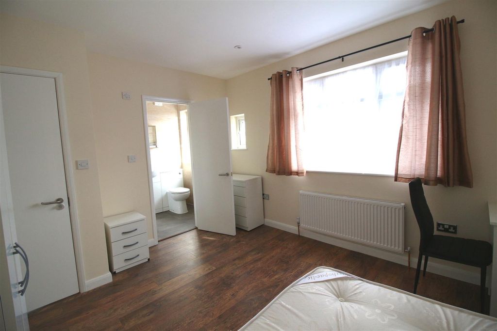 Property photo 1 of 10 Img_5495.Jpg