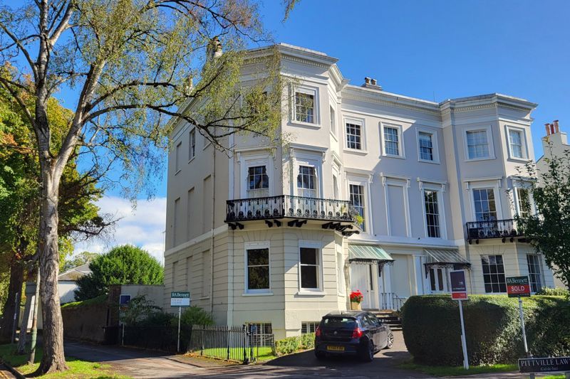 Property photo 1 of 20 Photo 21