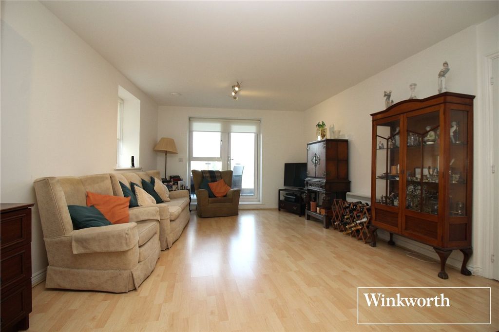 Property photo 3 of 12 Picture No. 06