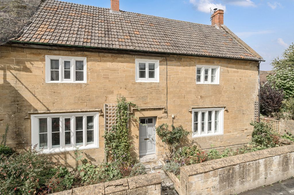 Property photo 1 of 33 1346329-2-68B7162...