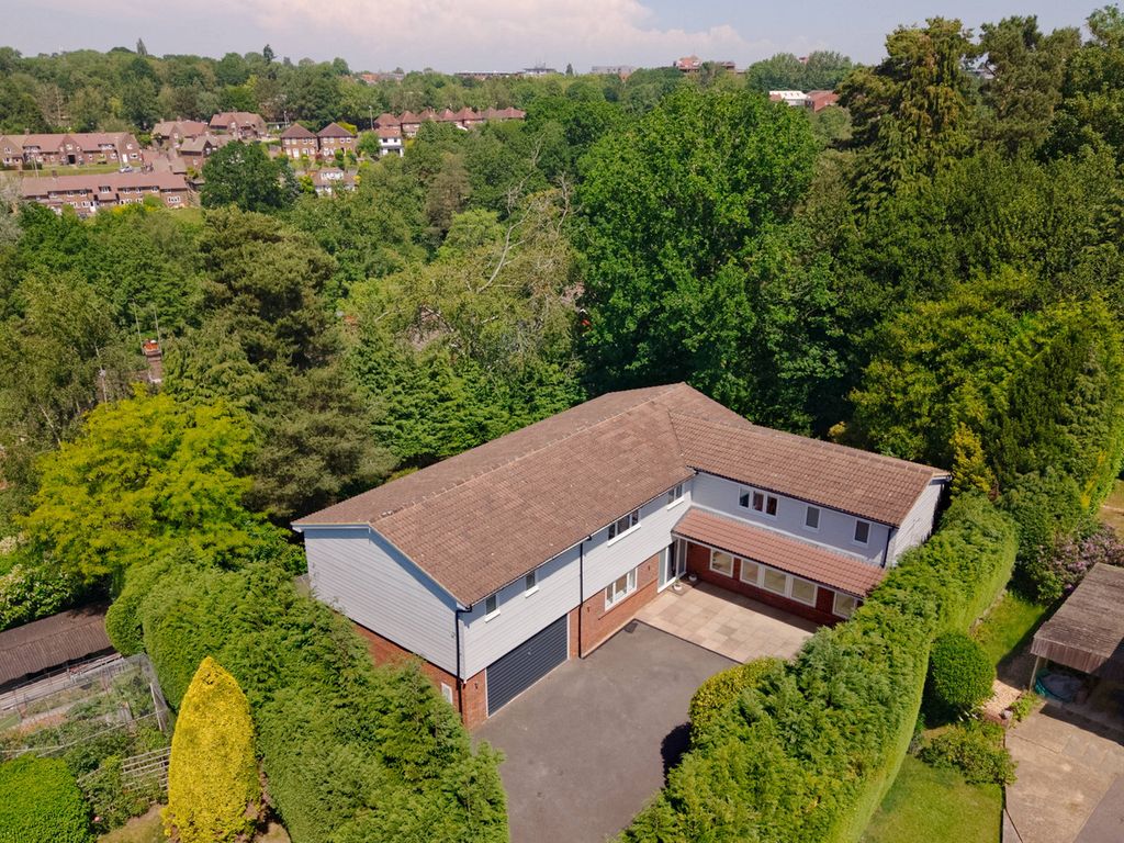Property photo 1 of 30