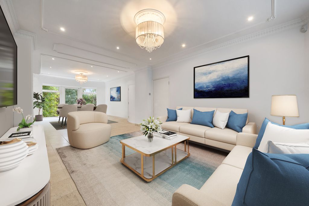 Property photo 2 of 18