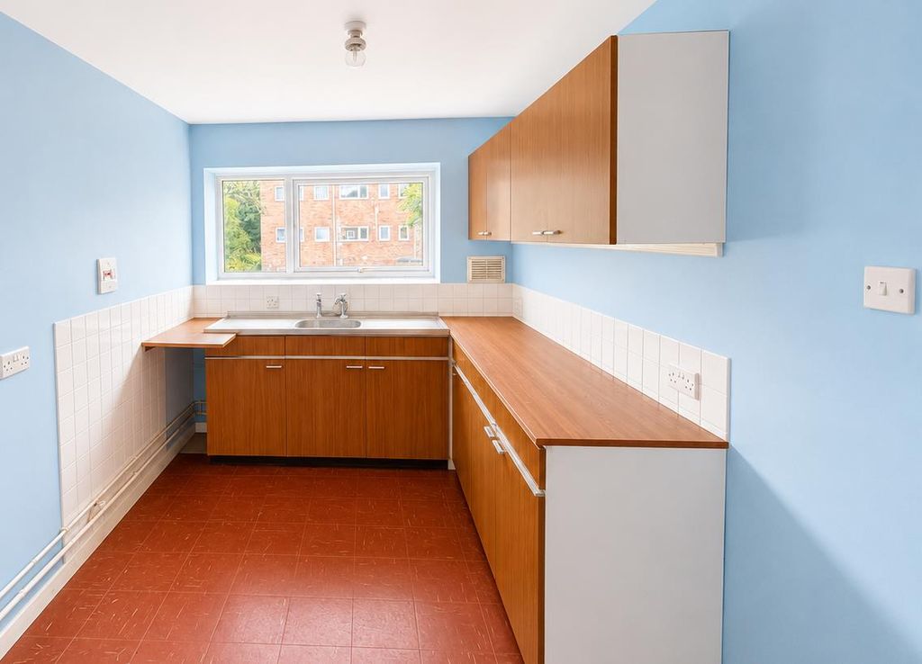 Property photo 2 of 15 5.Png