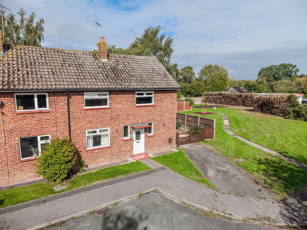 Property photo 1 of 31