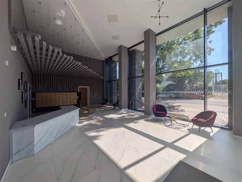 Property photo 2 of 15 Photo 9