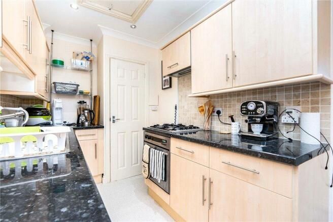 Property photo 2 of 9 Kitchen
