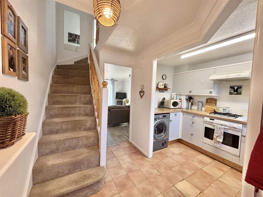 Property photo 2 of 12 Hallway 2.Jpg