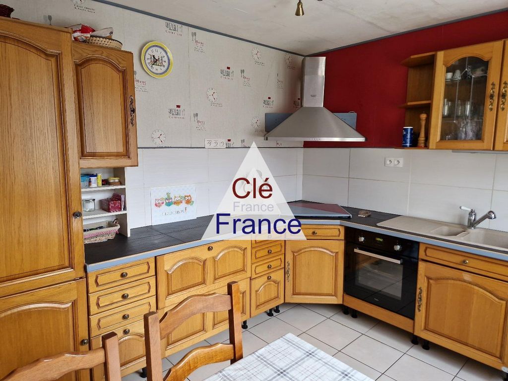 Property photo 2 of 13