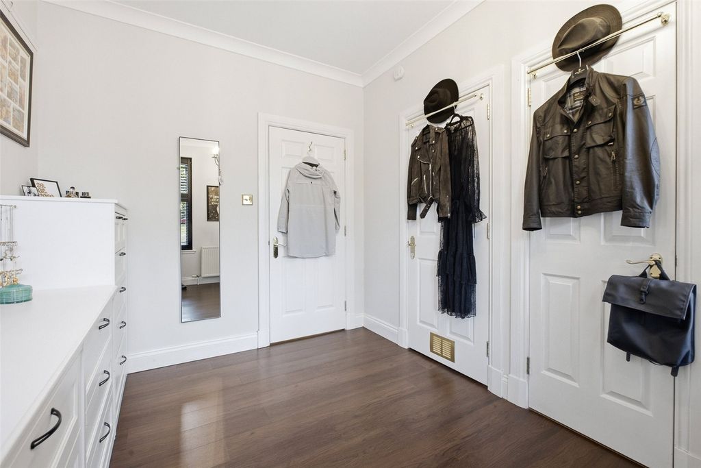 Additional image 17 of 2 bed flat for saleVictoria Place, Stirling, Stirlingshire FK8
