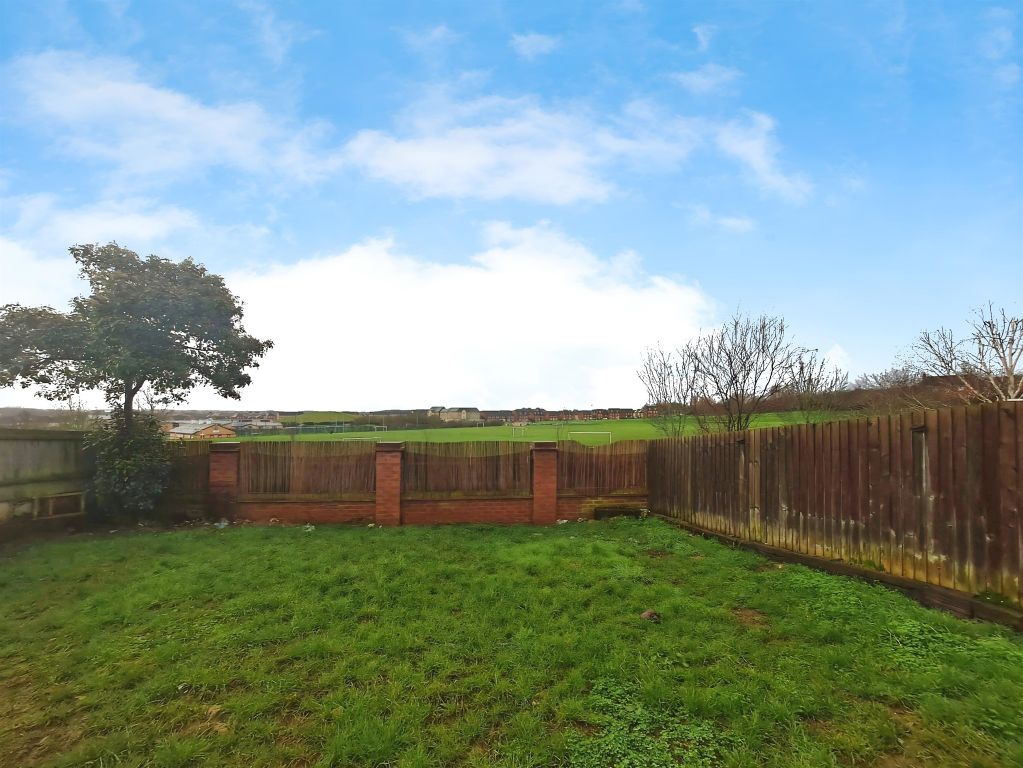 Property photo 2 of 3