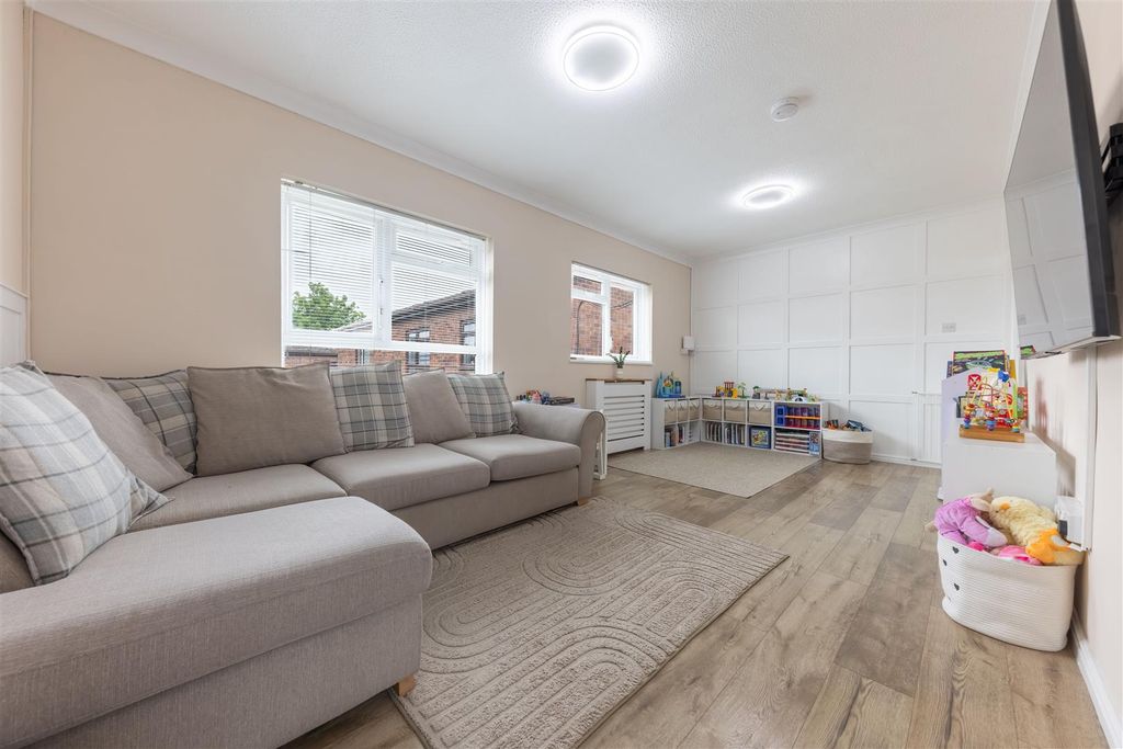 Property photo 3 of 10 Ba-6.Jpg