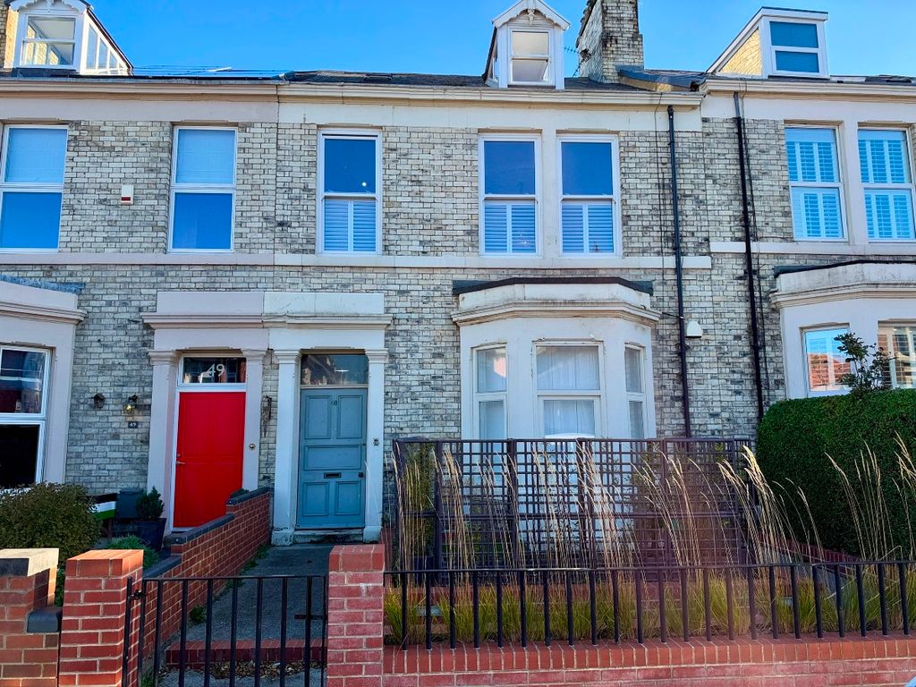 Property photo 1 of 34