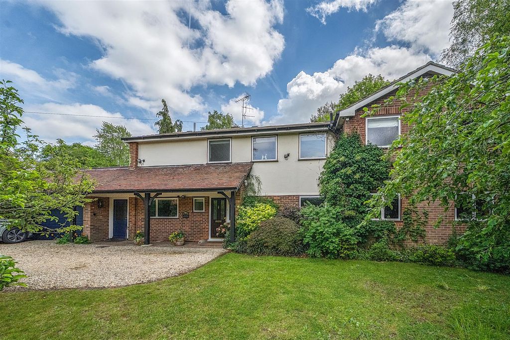 Property photo 1 of 39 1463056-36-6A0F0Bf715B86.Jpg