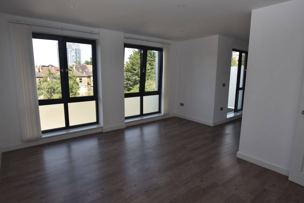 Property photo 2 of 9 Reception