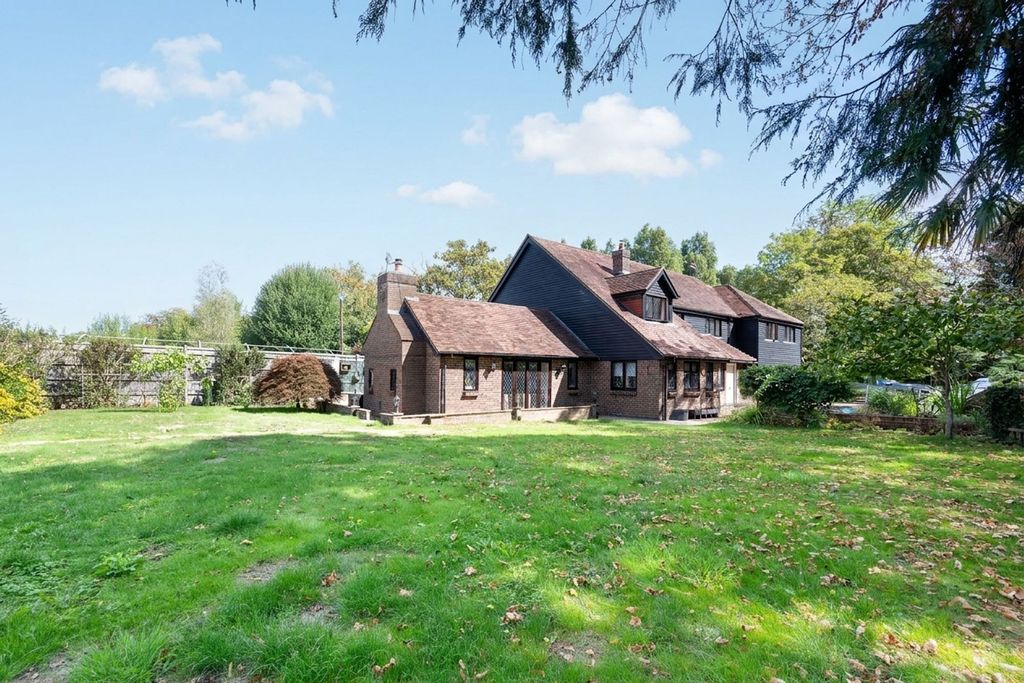 Property photo 2 of 41