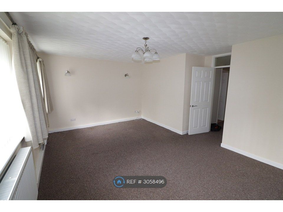Property photo 3 of 29
