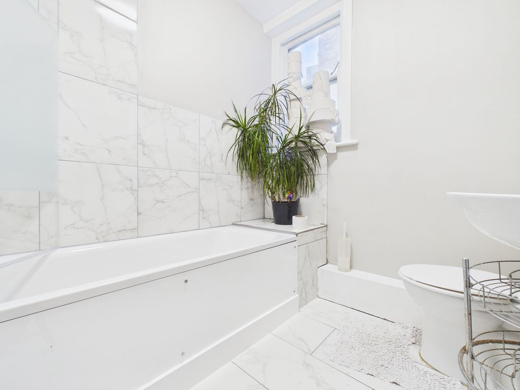 Property photo 2 of 3 Photo 3