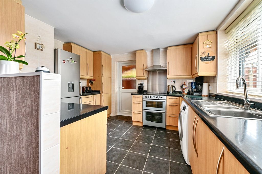 Property photo 3 of 15 Picture No. 01