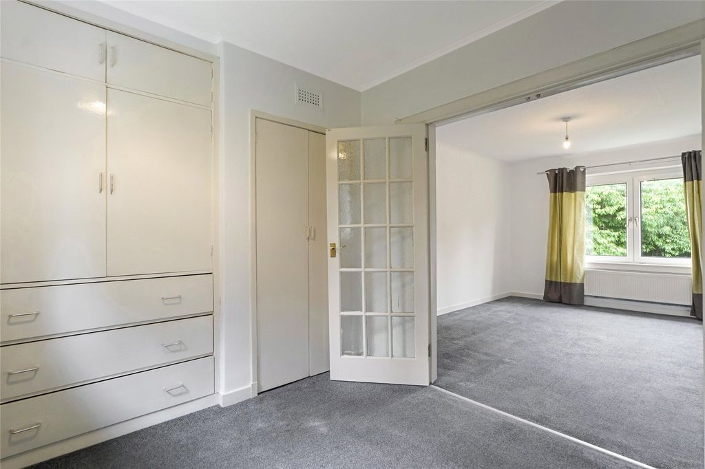 Property photo 1 of 12 Bedroom/Living Area