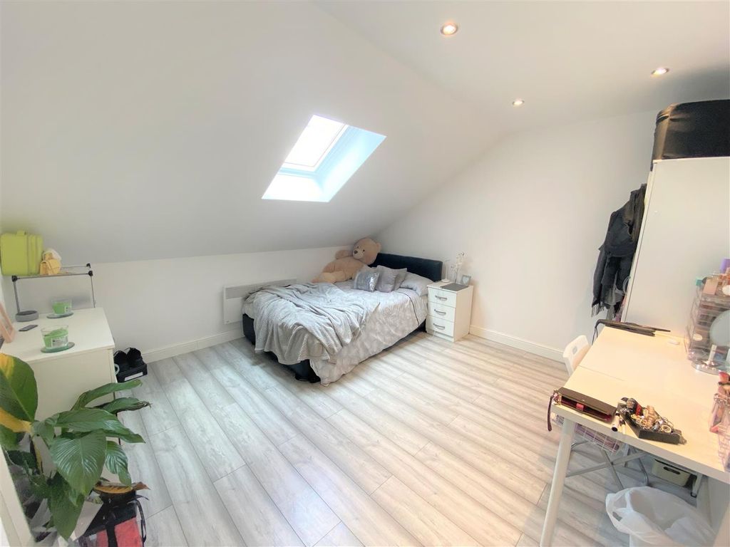 Property photo 3 of 7 Img_0237.Jpg