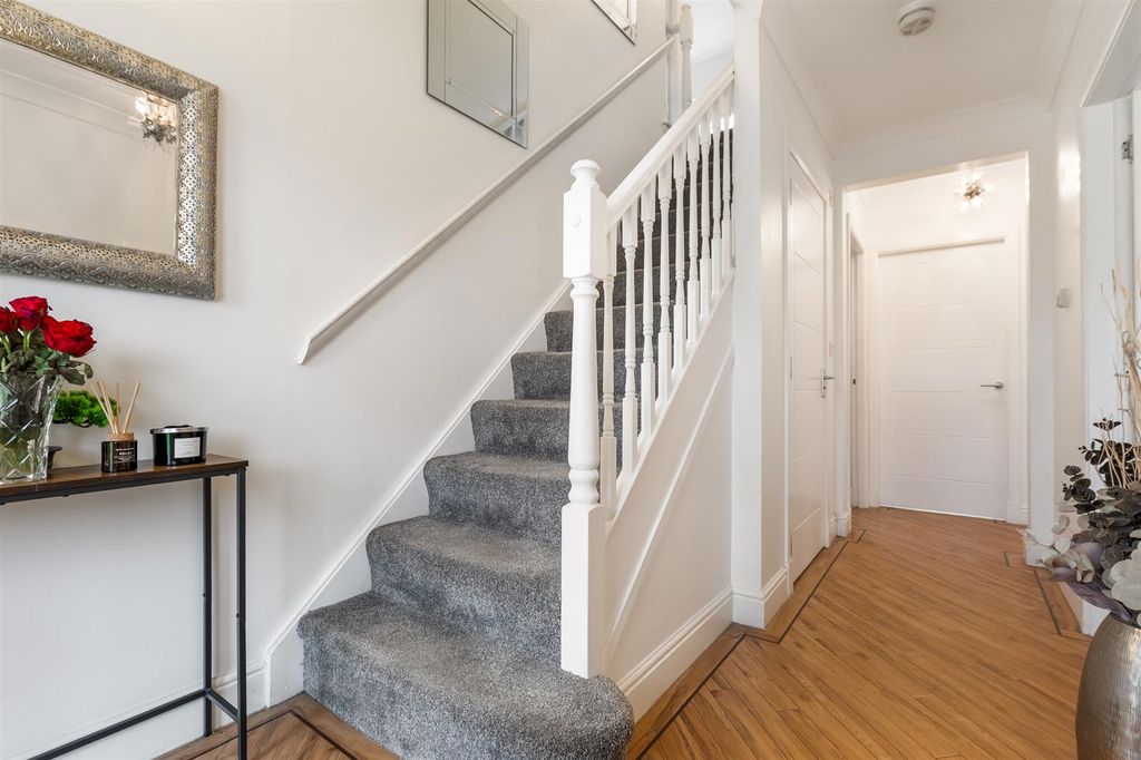 Property photo 2 of 39 Crum7273.Jpg