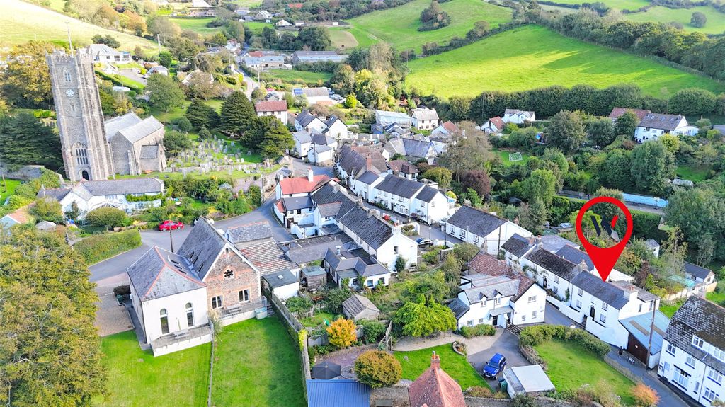 Property photo 1 of 16 1 - Picture No. 01