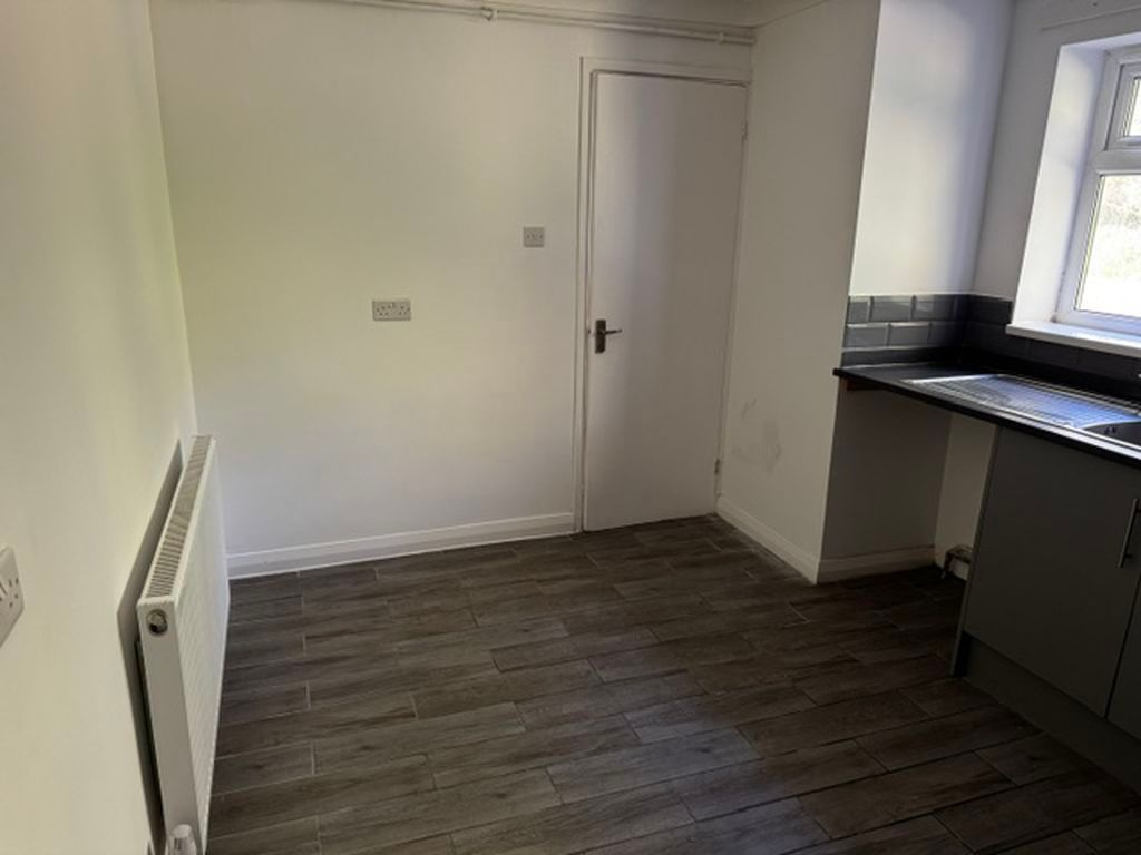 Additional image 5 of 2 bed flat to rentDunsheath, Hollinswood, Telford TF3