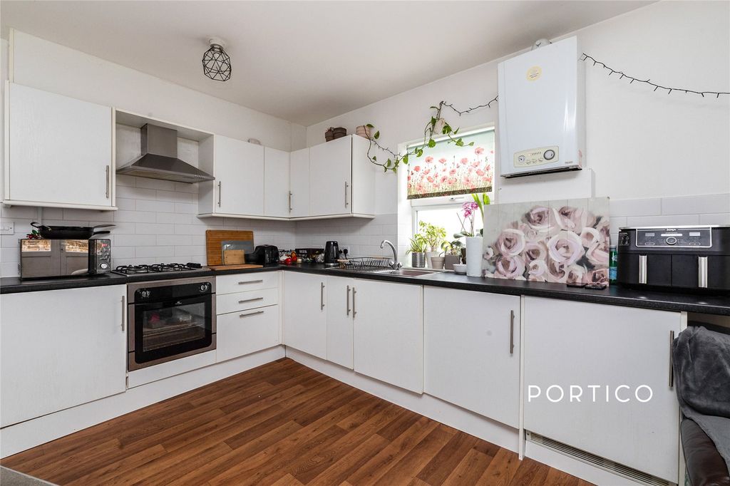 Property photo 2 of 9 Picture No. 02