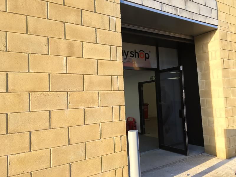 Property photo 3 of 8