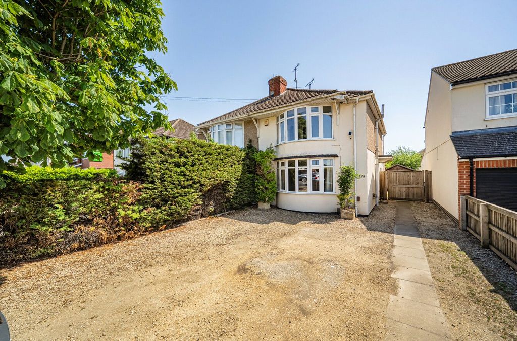 Property photo 1 of 17 Picture No. 03