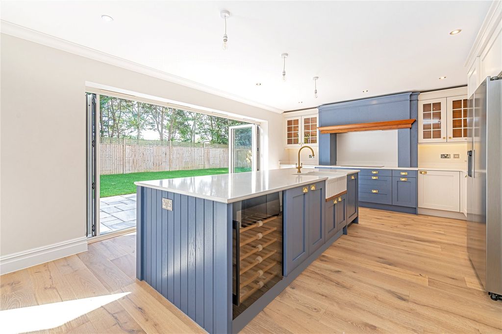 Property photo 3 of 18 Picture No. 74