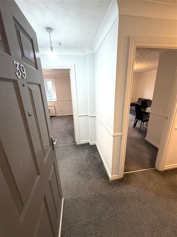 Property photo 2 of 12 Hall