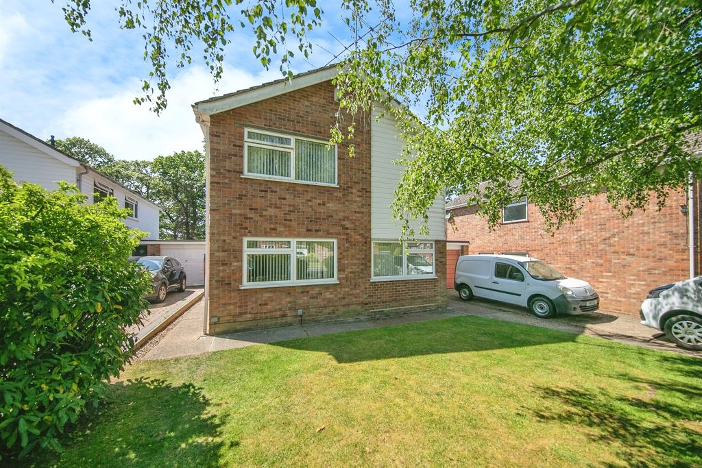 Property photo 1 of 19