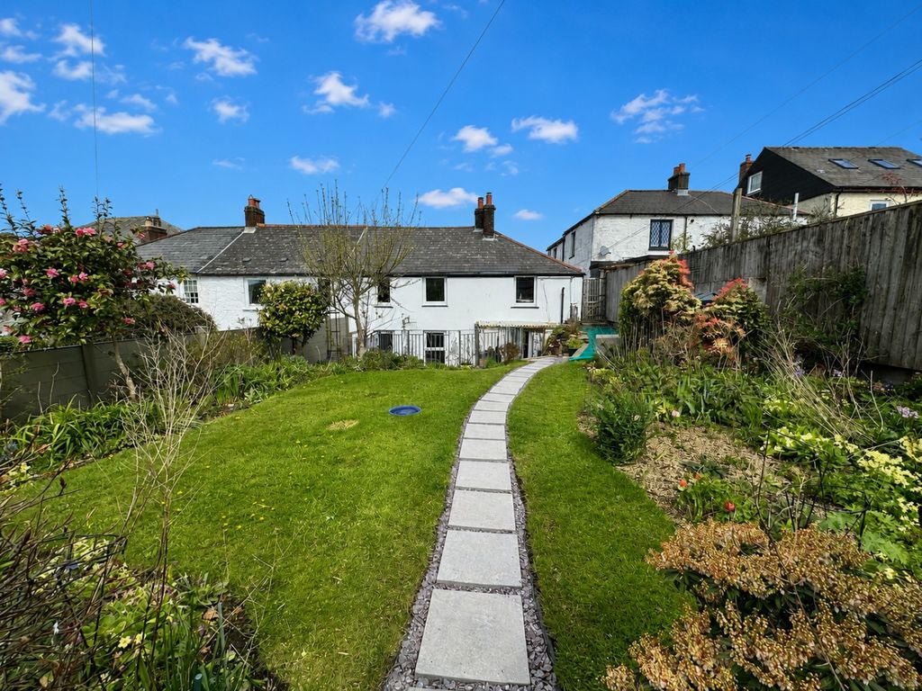 Property photo 1 of 14 5312710
